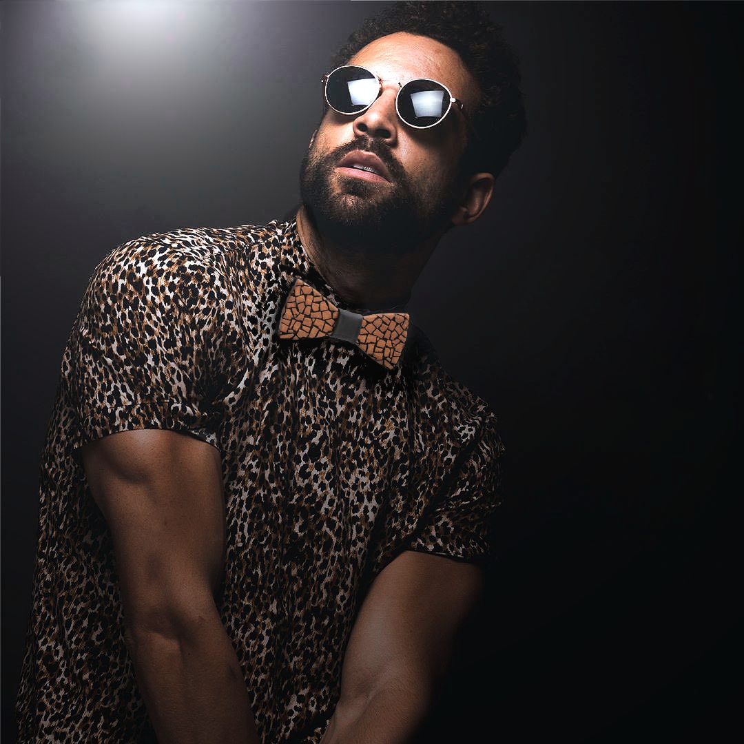wood bow tie cobble