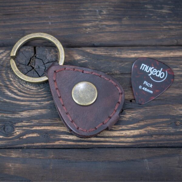 leather guitar pick keychain